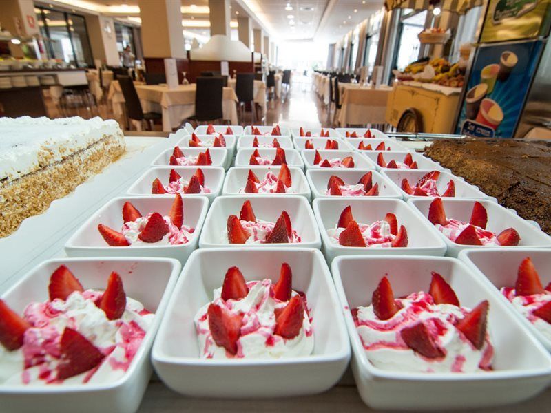 Hotel Rh Corona Del Mar 4* Sup Benidorm Kültér fotó